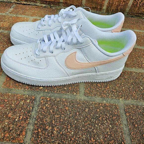 NEW NIKE AIR FORCE 1 LOW WHITE PEACHY PINK SIZE 14 WOMENS - Picture 3 of 10